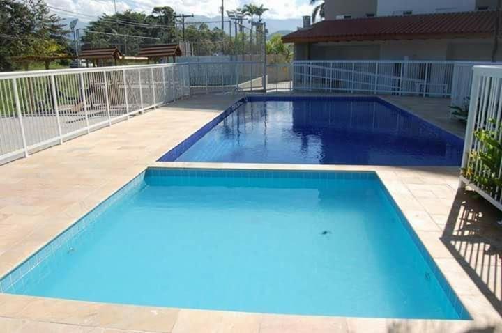 Apto Em Ubatuba Divisa Com A Praia De Itagua E Facil Acesso As Praias Fica Ao Lado Do Atacado Tenda Da Rodovia Rio Santos Eksteriør bilde